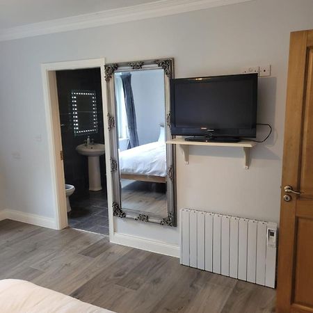 Large En-Suite Room Killarney Buitenkant foto